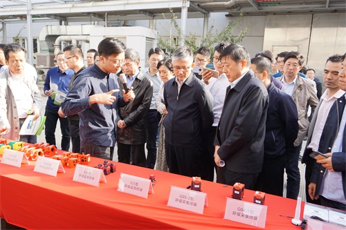 江苏省生态环境厅领导现场调研必赢亚洲承建环保用电监控系统